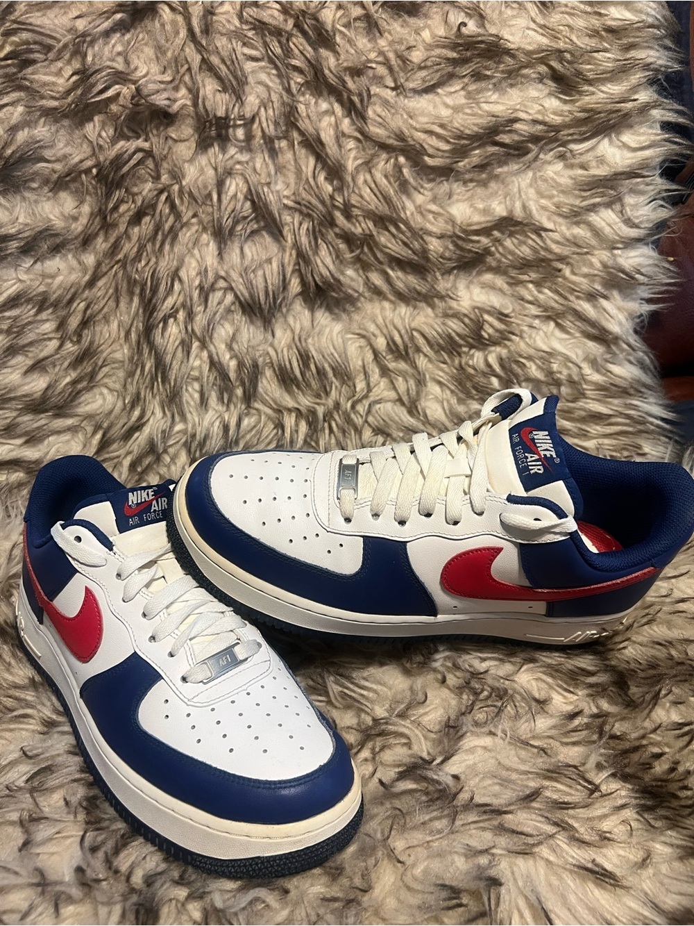 Nike Air Force 1 Low Mens Sneakers - White/Navy/Red LIKE NEW Sz 9